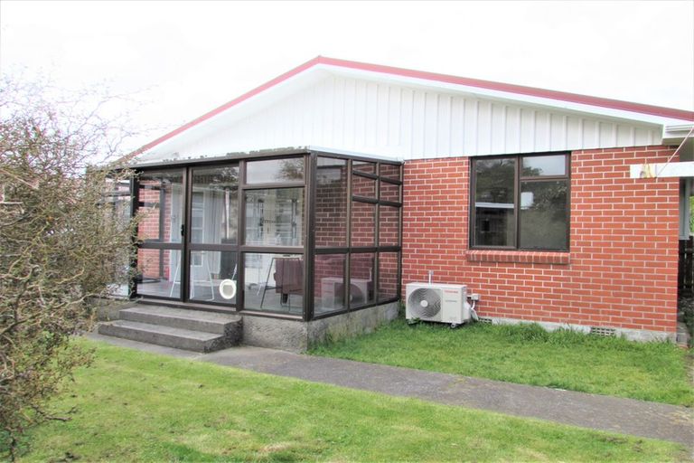 Photo of property in 121 Kings Crescent, Hutt Central, Lower Hutt, 5010