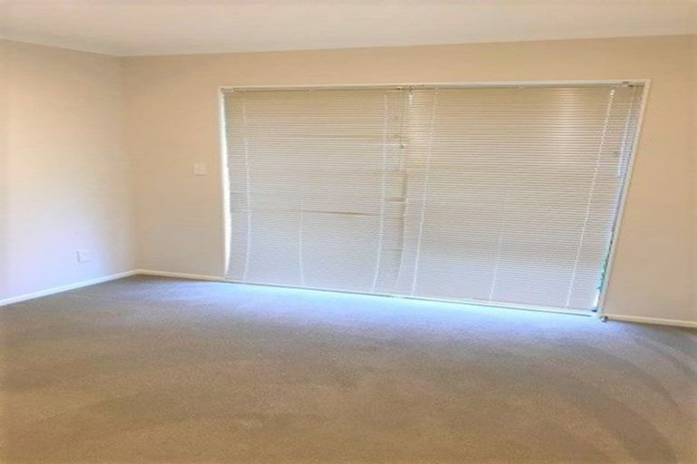 Photo of property in 15 Waiora Place, Pyes Pa, Tauranga, 3112