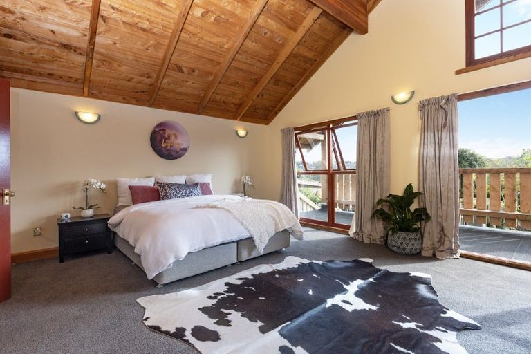 Photo of property in 308 Henderson Valley Road, Henderson Valley, Auckland, 0612