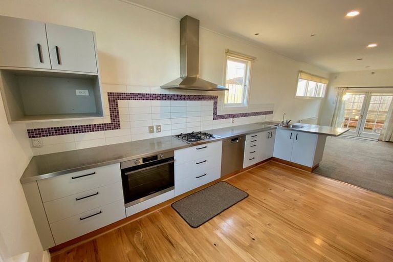 Photo of property in 22 Selkirk Street, Roslyn, Dunedin, 9010