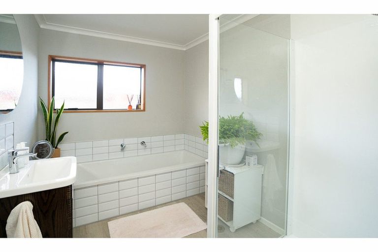 Photo of property in 3 Carver Close, Kerikeri, 0230