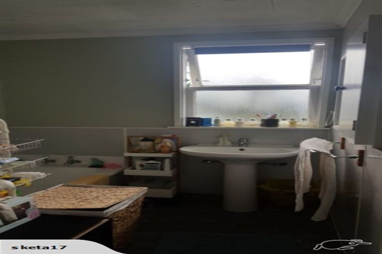 Photo of property in 26-26a Amundsen Grove, Stokes Valley, Lower Hutt, 5019