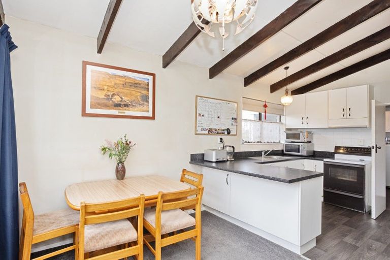 Photo of property in 66 Gloucester Street, Waikiwi, Invercargill, 9810