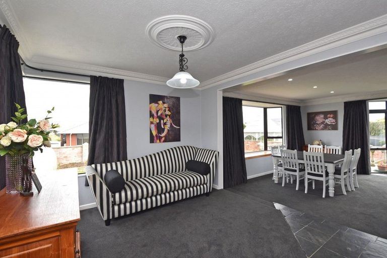 Photo of property in 708 Queens Drive, Waikiwi, Invercargill, 9810