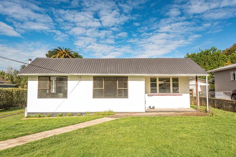 Photo of property in 61 Roberts Avenue, Aramoho, Whanganui, 4500