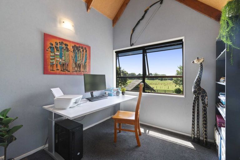 Photo of property in 330 Gun Club Road, Pukekohe, 2676