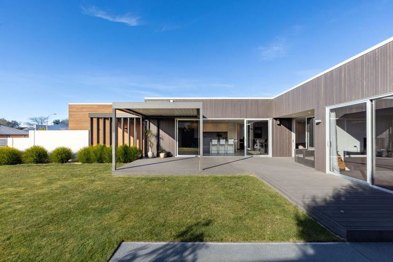 Photo of property in 11 Saint Pauls Place, Burwood, Christchurch, 8083