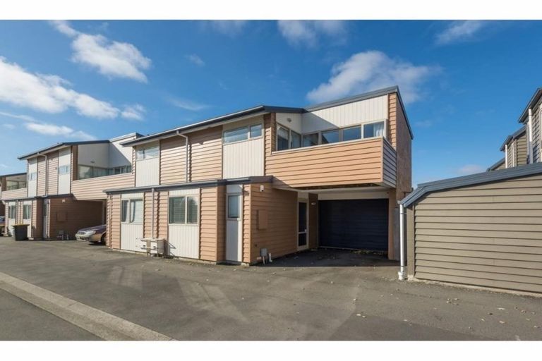 Photo of property in 6/9 Cameron Street, Sydenham, Christchurch, 8023