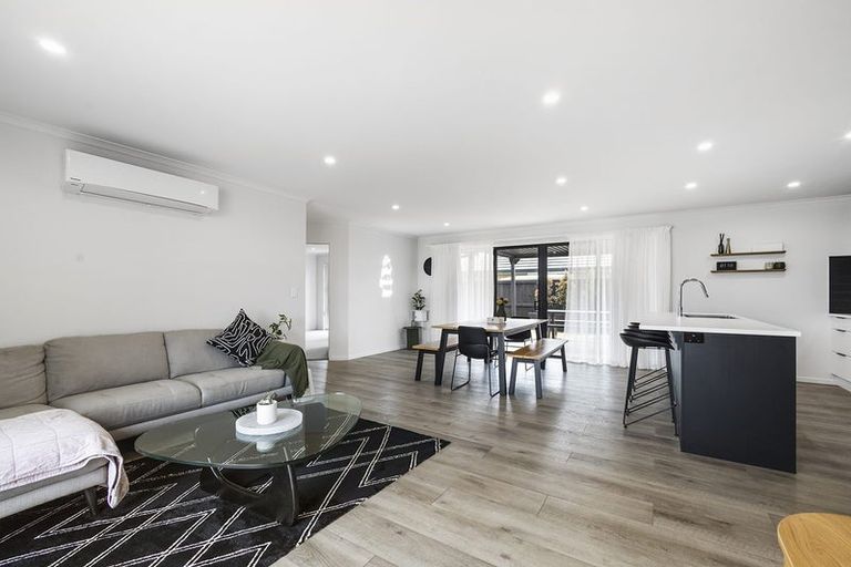 Photo of property in 2 Batham Drive, Matamata, 3400