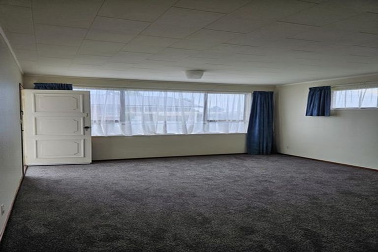 Photo of property in 1/92 Avenue Road, West End, Timaru, 7910