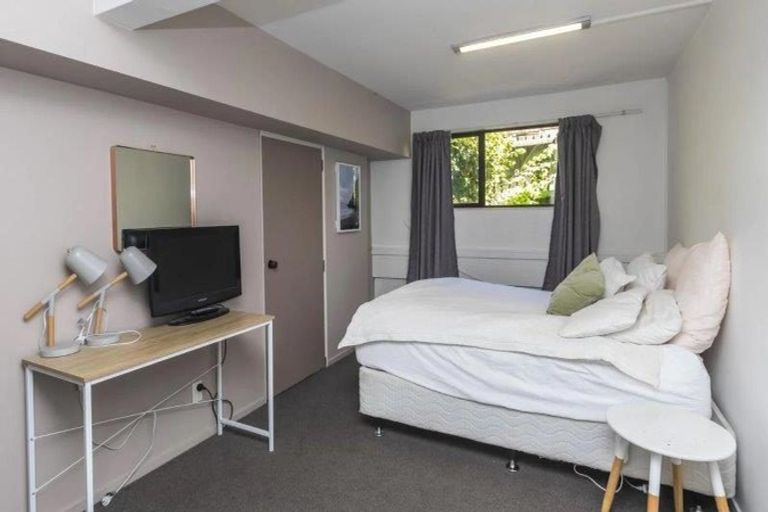 Photo of property in 52 Parkstone Avenue, Ilam, Christchurch, 8041