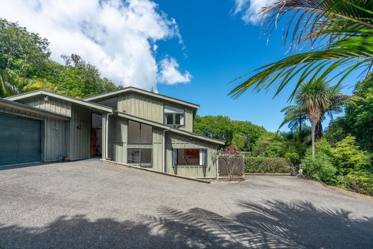 Photo of property in 101 Huia Street, Waikanae, 5391