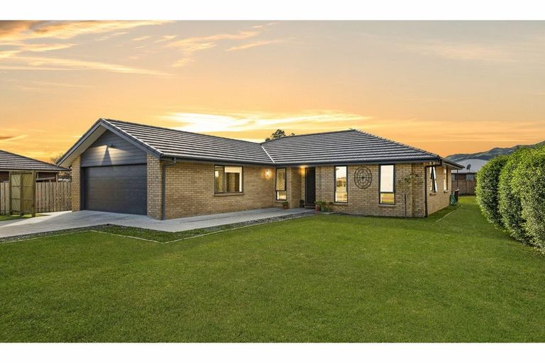 Photo of property in 8 Sundale Drive, Te Aroha, 3320