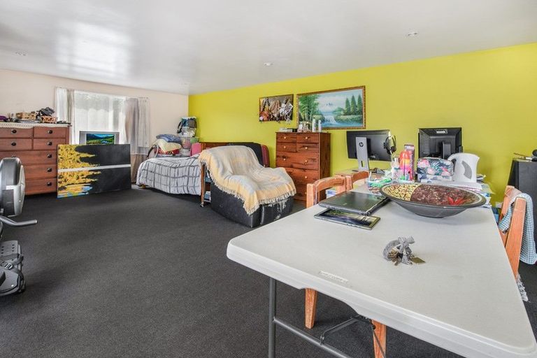 Photo of property in 26 Tui Crescent, Manurewa, Auckland, 2102