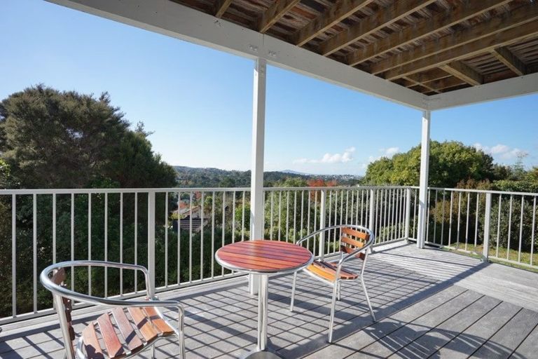 Photo of property in 80 Onetaunga Road, Chatswood, Auckland, 0626