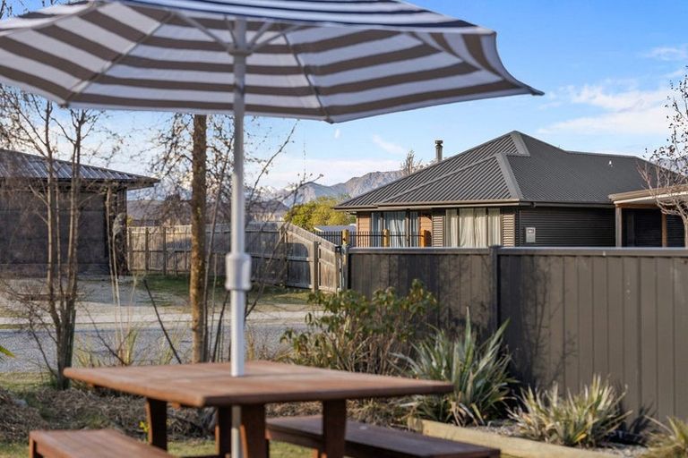 Photo of property in 23 Mallard Street, Albert Town, Wanaka, 9305