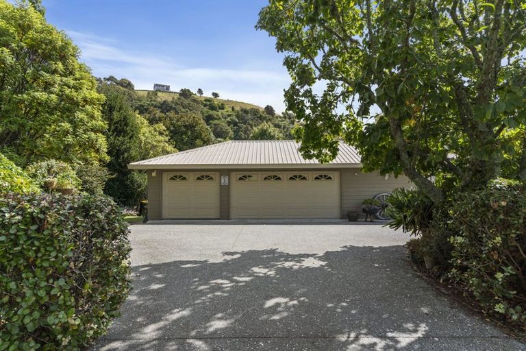 Photo of property in 8 Herbert Drive, Whangamata, 3620