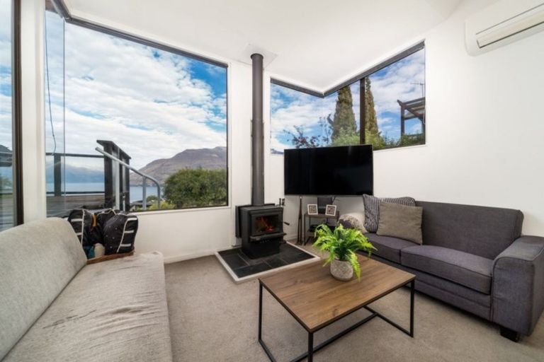 Photo of property in 128a Fernhill Road, Fernhill, Queenstown, 9300