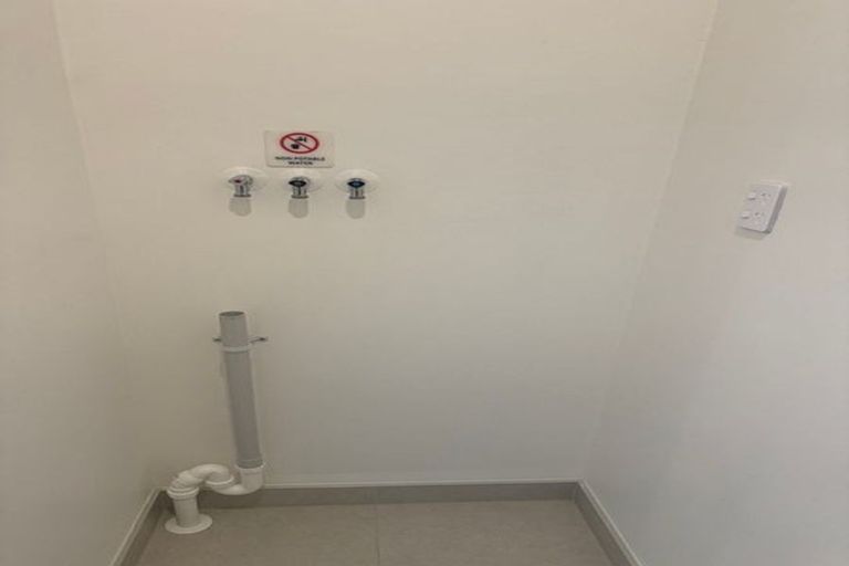 Photo of property in 7 Mahalo Avenue, Wiri, Auckland, 2104