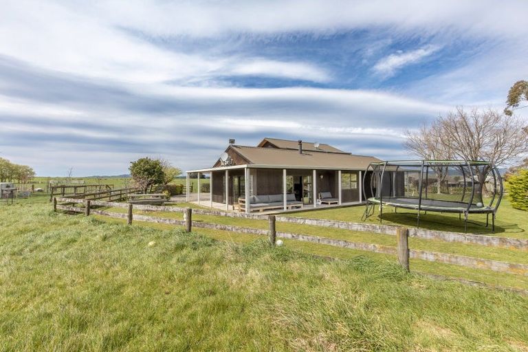 Photo of property in 134b Tipapakuku Road, Dannevirke, 4930