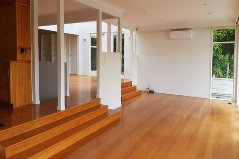 Photo of property in 126 Cook Street, Cockle Bay, Auckland, 2014