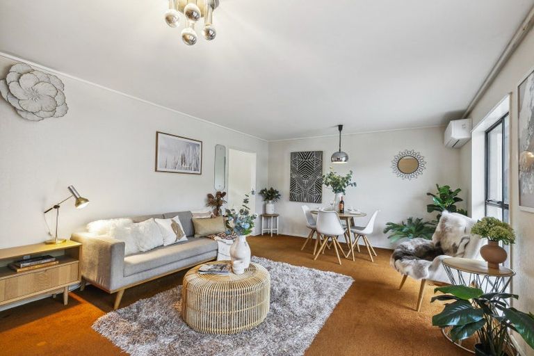 Photo of property in 8/75 Delhi Crescent, Khandallah, Wellington, 6035