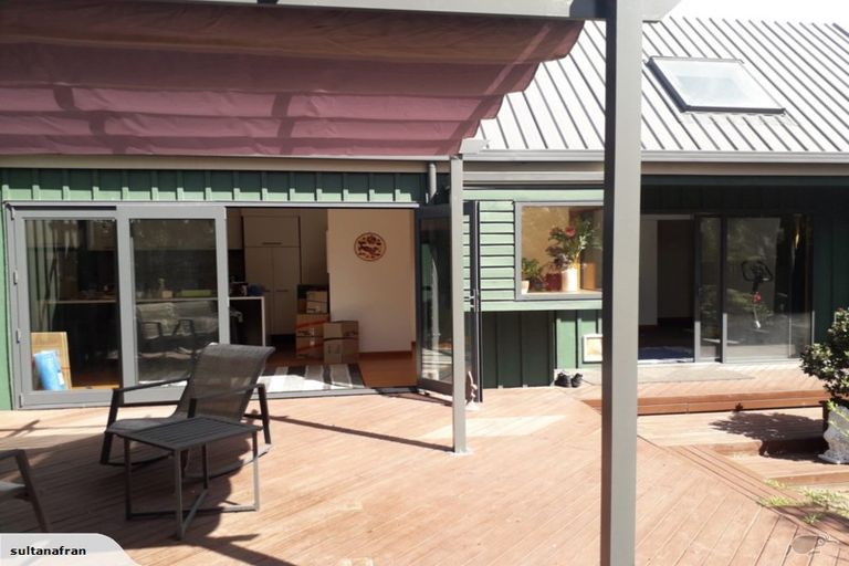 Photo of property in 5a Seneca Place, Burwood, Christchurch, 8083