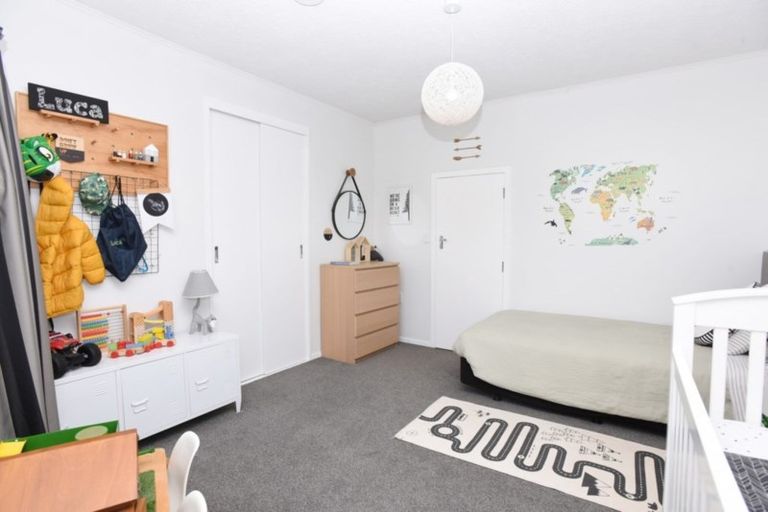 Photo of property in 431 Great North Road, Winton, 9720