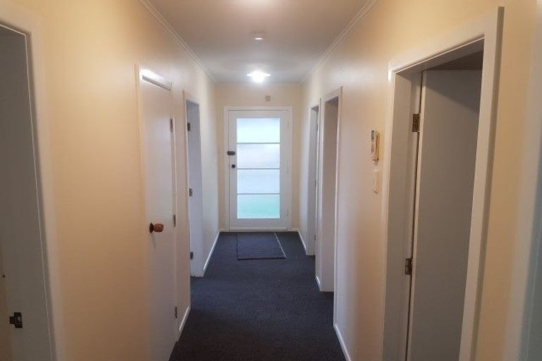 Photo of property in 78 Rangituhi Crescent, Takapuwahia, Porirua, 5022