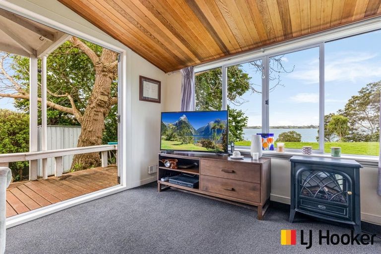 Photo of property in 14 Moor Park, Wattle Downs, Auckland, 2103