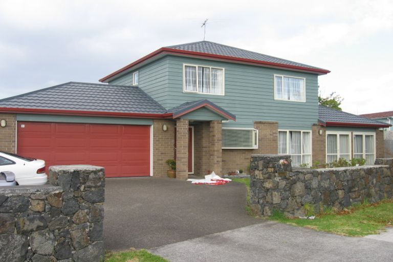 Photo of property in 266b Wairau Road, Glenfield, Auckland, 0627