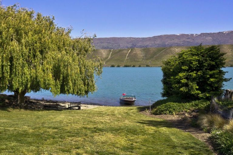 Photo of property in 485 Tarras-cromwell Road, Northburn, Cromwell, 9383