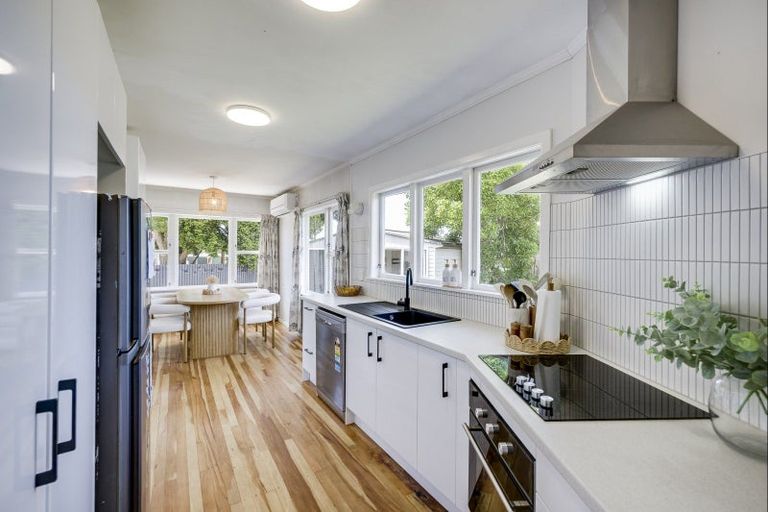 Photo of property in 38 James Foley Avenue, Pirimai, Napier, 4112