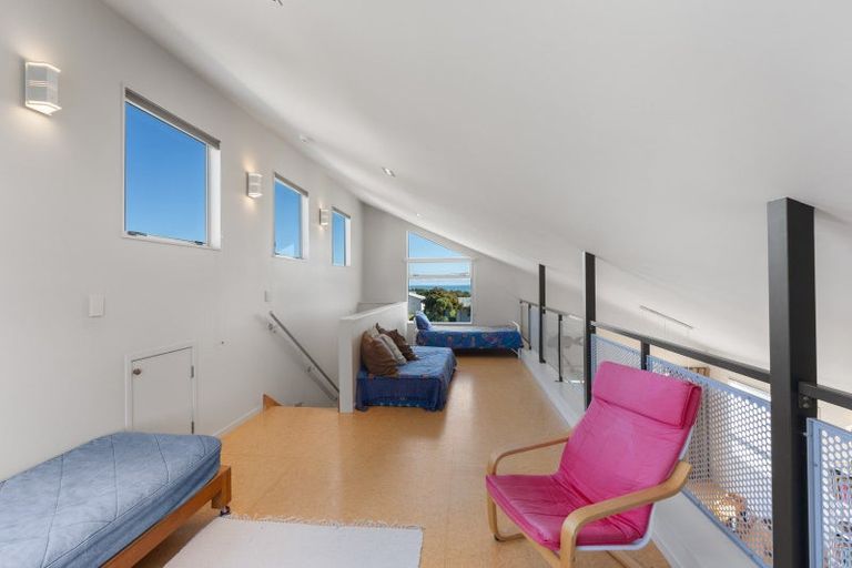 Photo of property in 8 Rodney Avenue, Te Horo Beach, Otaki, 5581