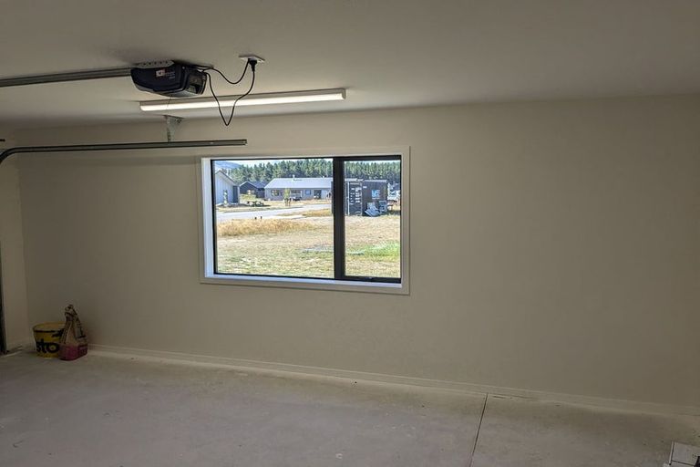 Photo of property in 10 Waddell Street, Lake Hawea, 9382