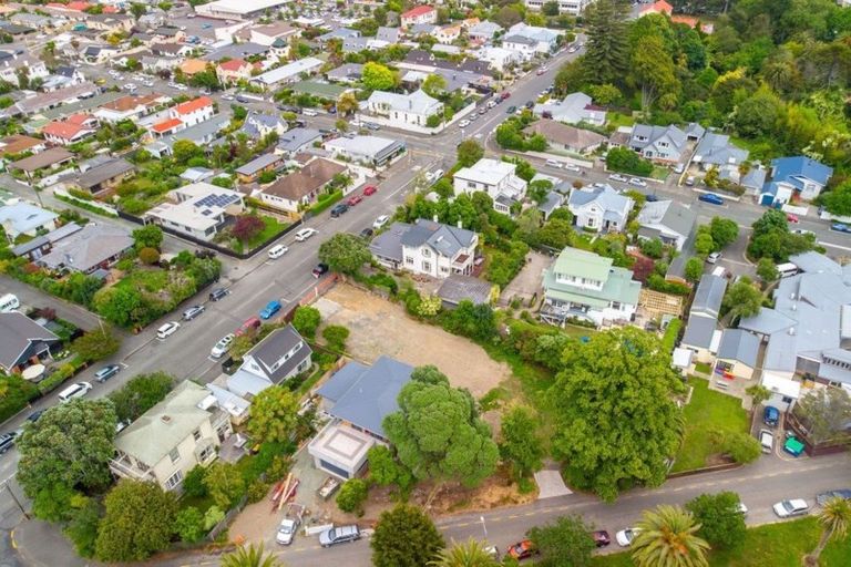 Photo of property in 365 Hardy Street, Nelson, 7010