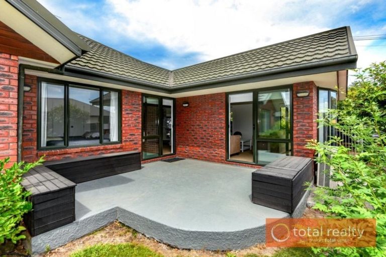 Photo of property in 1/126 Halswell Junction Road, Halswell, Christchurch, 8025