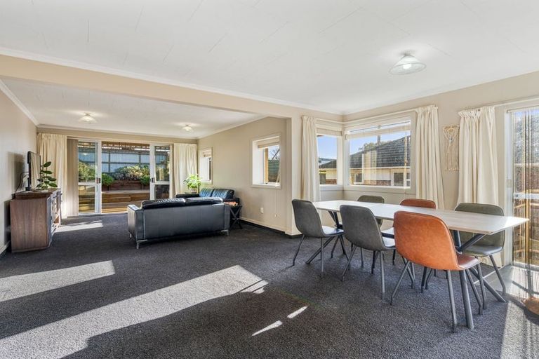 Photo of property in 40 Weir Street, Green Island, Dunedin, 9018