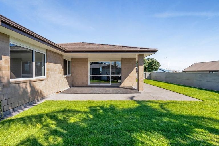 Photo of property in 112 Wills Road, Bell Block, New Plymouth, 4312