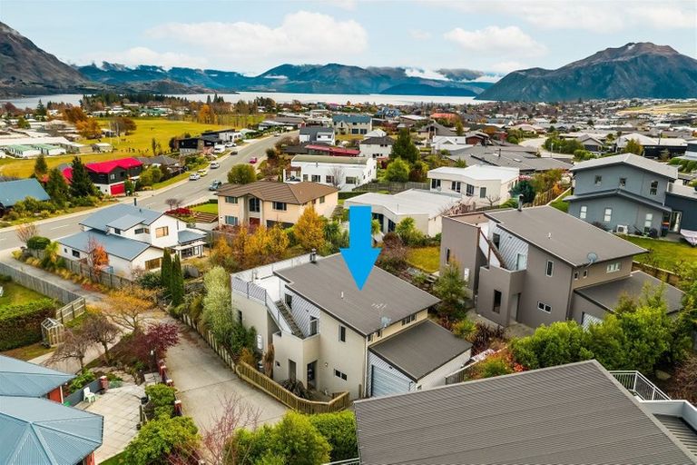 Photo of property in 31a Kings Drive, Wanaka, 9305