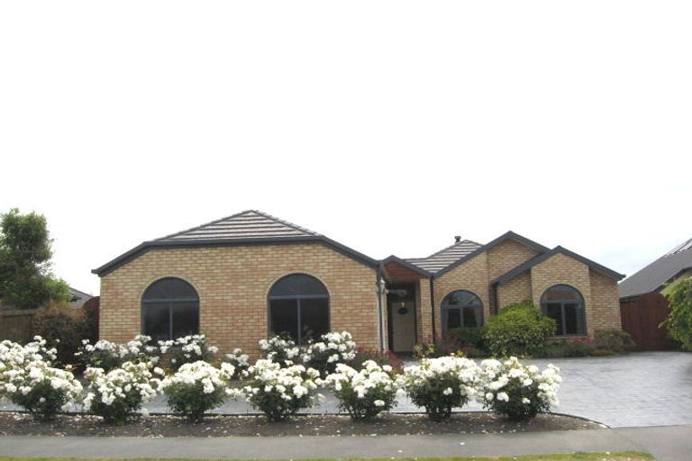 Photo of property in 11 Flaxgrove Place, Parklands, Christchurch, 8083