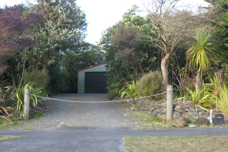 Photo of property in 38 Te Waaka Terrace, Kuratau, Turangi, 3381