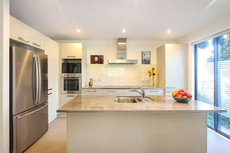 Photo of property in 73 Anzac Street, Gisborne, 4010