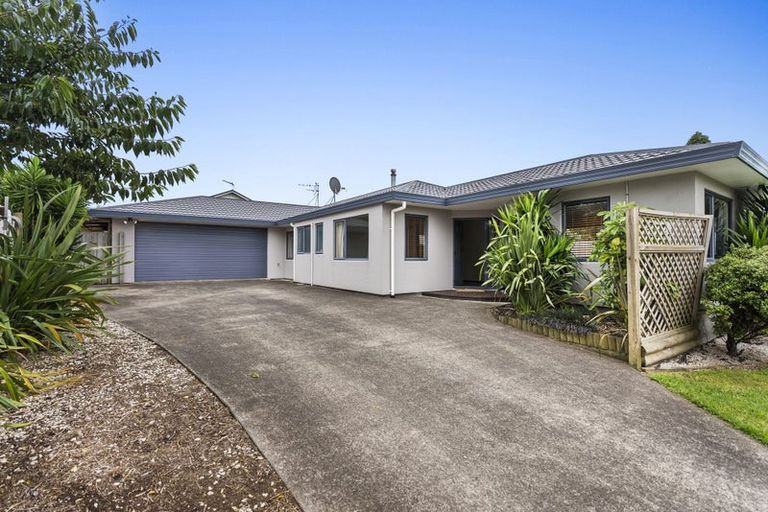 Photo of property in 30 Silvan Place, Bell Block, New Plymouth, 4312