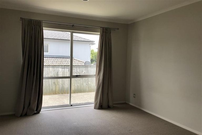 Photo of property in 8 Savina Court, Flat Bush, Auckland, 2019