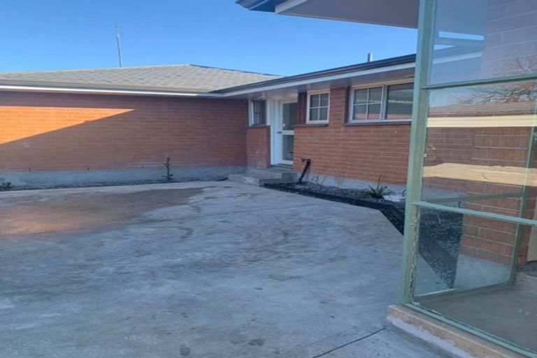 Photo of property in 1/3 Pinedale Lane, Linwood, Christchurch, 8062