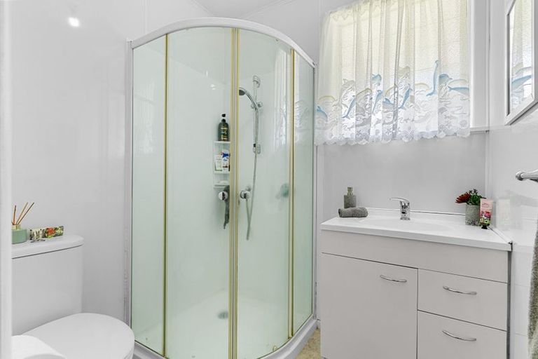 Photo of property in 214 Hurndall Street West, Maungaturoto, 0520