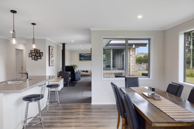 Photo of property in 16 Roy Road, Hamurana, Rotorua, 3096