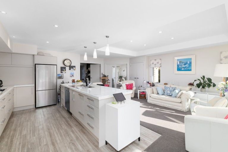 Photo of property in 33 Carmichael Street, Rangiora, 7400