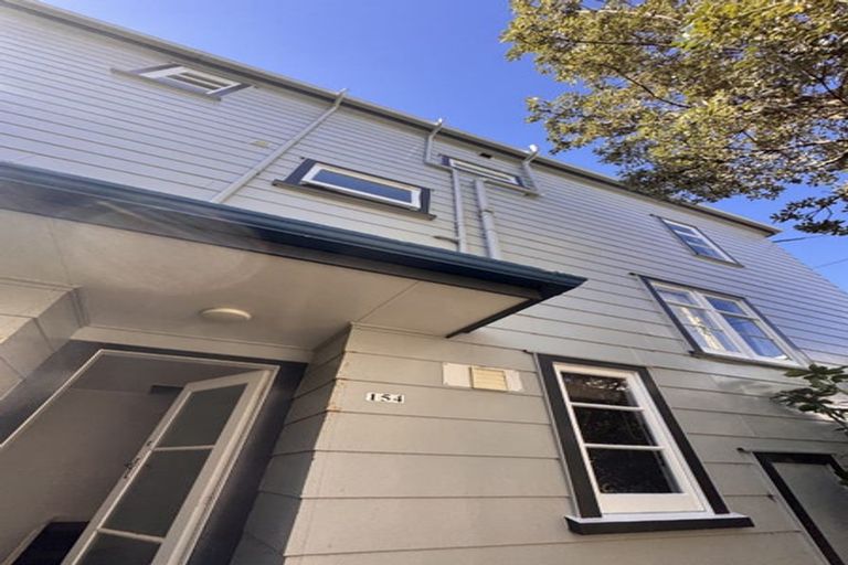 Photo of property in 154 Hanson Street, Newtown, Wellington, 6021